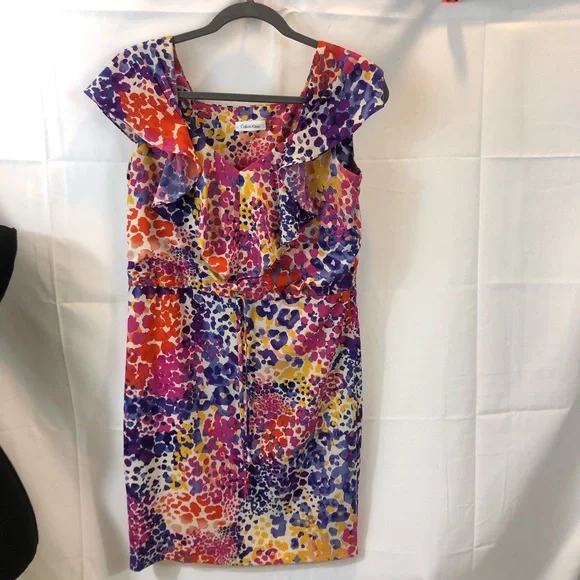 Calvin Klein dress - Picture 2 of 7